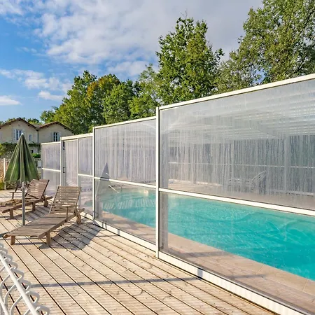 Meschers アパート *